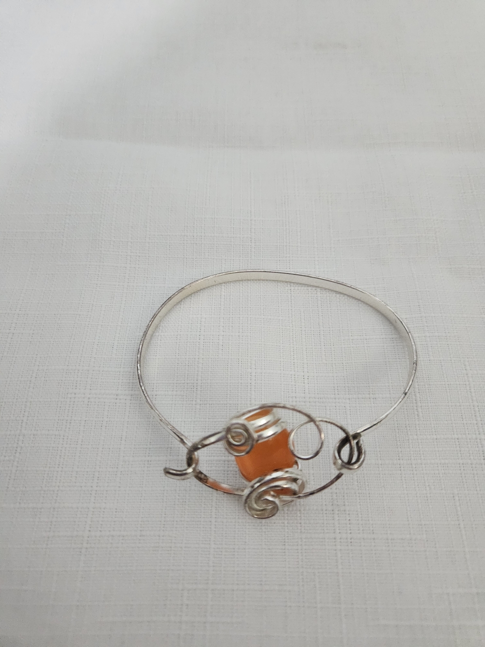 Handcrafted Silver Wire Bracelet with Honey Amber Stone